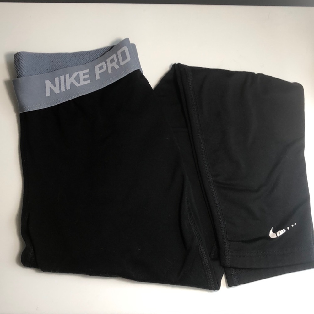 Girls M Black Nike Pro Leggings